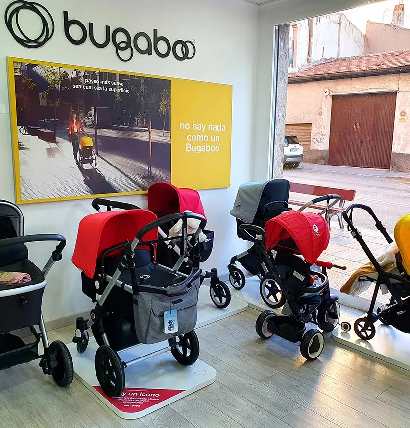 Expositor Bugaboo en la tienda Bebés Prenacer de Petrer